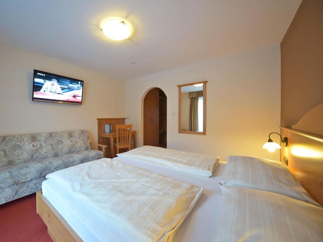 Pension Piovesan Фаак-ам-Зее Экстерьер фото