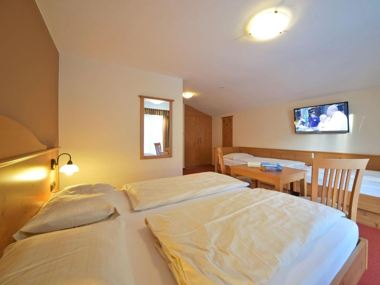 Pension Piovesan Фаак-ам-Зее Экстерьер фото